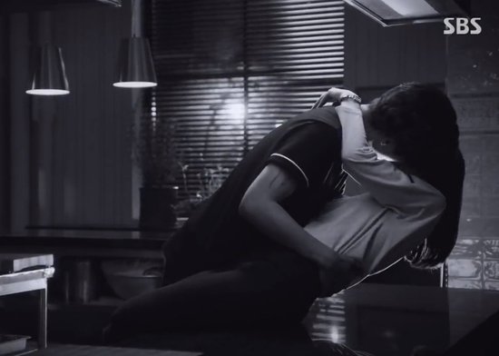 #사랑의_온도 19회,20회: 사랑해 .. 사랑하고 있어 ... ♥ #드라마 #사랑의온도 #월화드라마 #냉장고키스 #키스 #양세종 #서현진 #김재욱 #조보아 #리뷰...