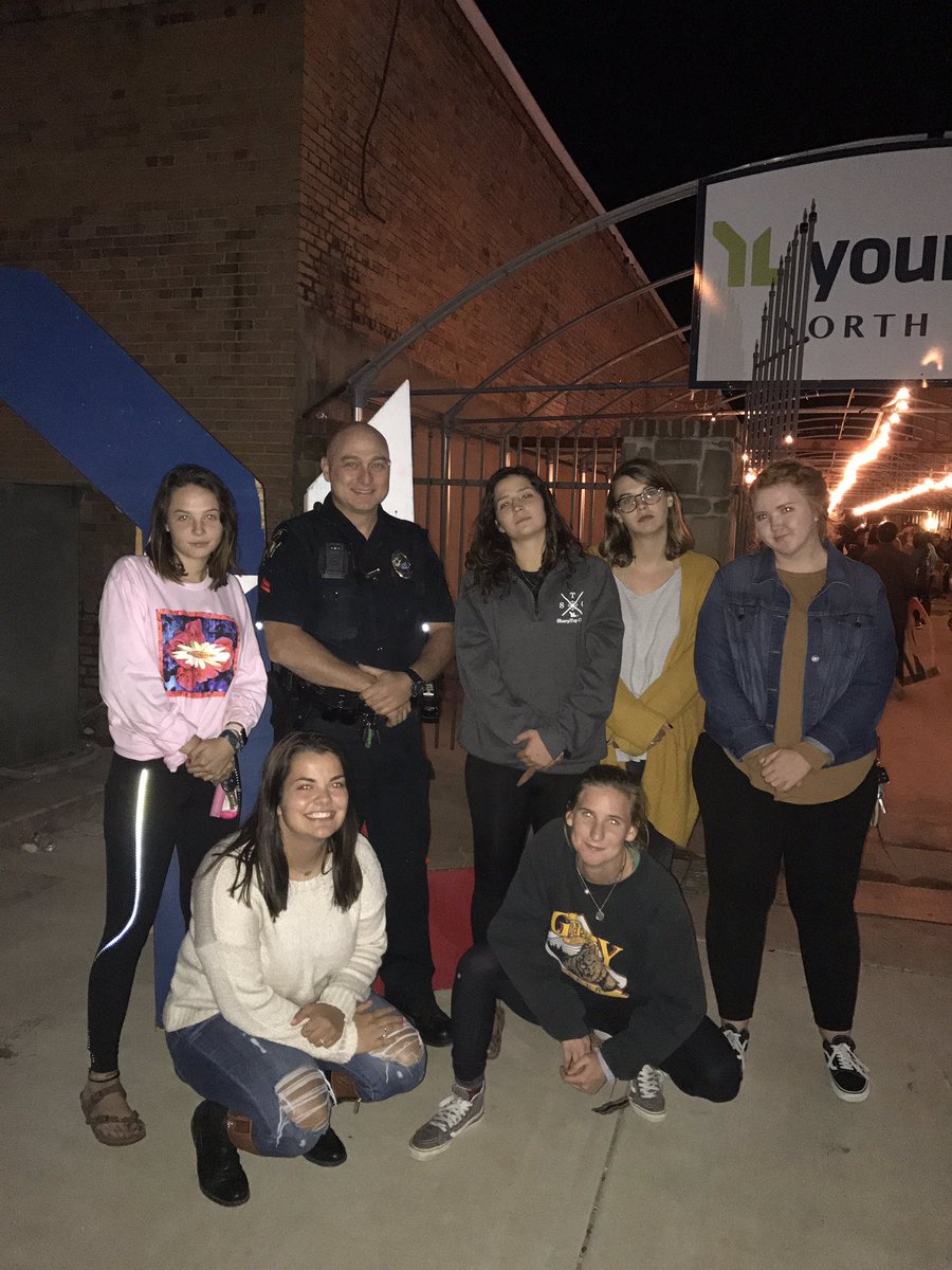Huge <a href="/YoungLife/">Young Life</a> Shoutout to Cor. Bredger Thomason for helping this team win #biggerandbetter &amp; <a href="/UNTPolice/">UNT Police Dept.</a> for playing along! #GoMeanGreen