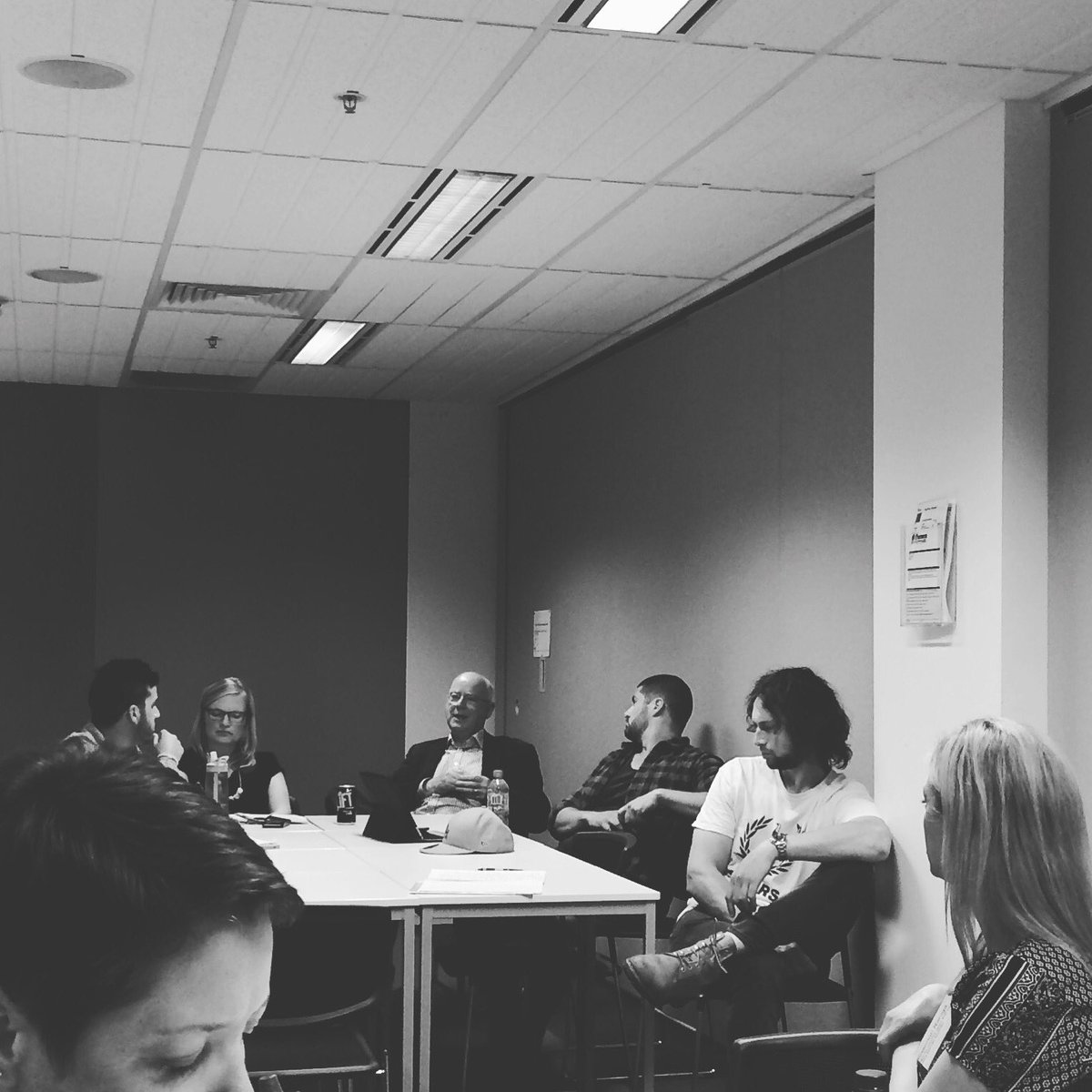 Great mentor session with the newest batch of entrepreneurs from <a href="/NVIFlinders/">NewVentureInstitute</a> can't wait for the #eNVIes