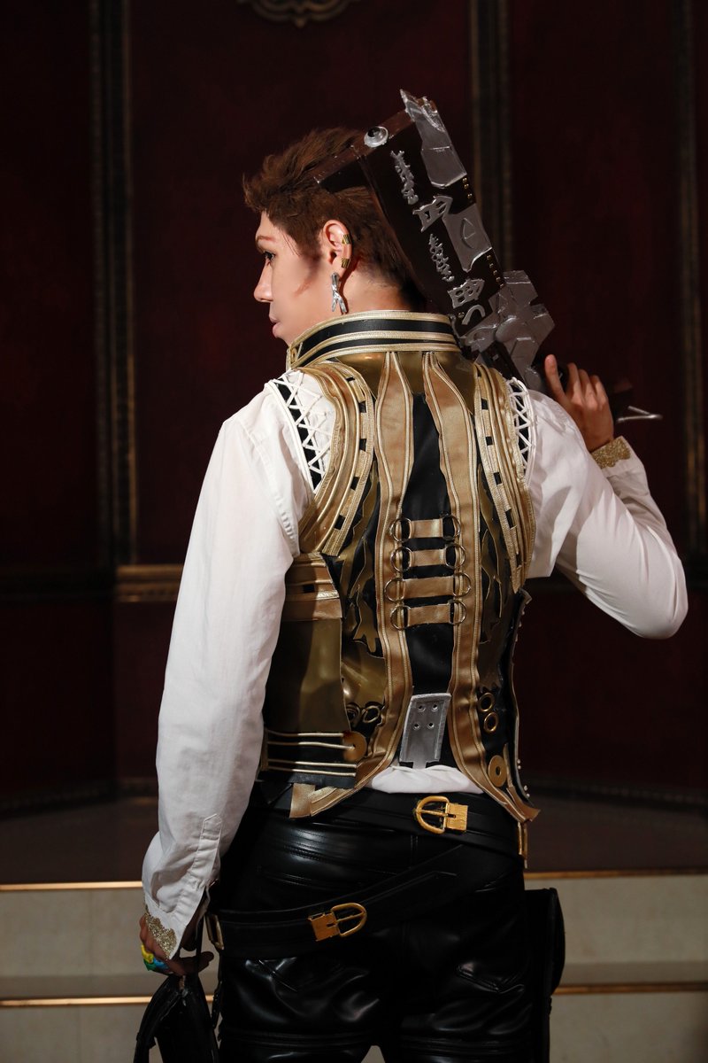 ট ইট র ロイド コス写真 Ff12 バルフレア 帝国の事が憎くて復讐の事のみを考えていたアーシェですが バルフレア と共にする事で帝国との共存を選び 平和を望んだアーシェ この２人のコンビはとても好きでした 素敵なアーシェと撮影できてとても嬉しいです