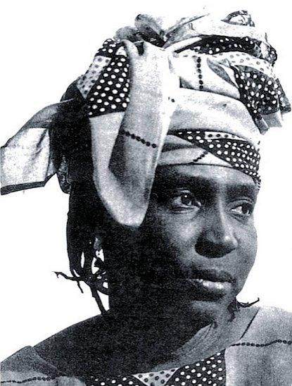 "Books saved you... they sustained you. They enabled you to better yourself. What society refused you, they granted." - Mariama Bâ 📚💖