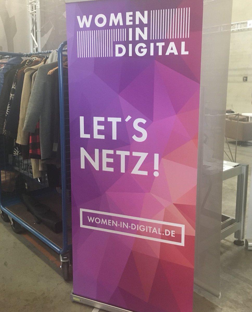 _Daniela_Schmid's tweet photo. 💜-lichen Dank für die tolle Veranstaltung! #WIDIKI @Women_Digital @TijenOnaran @constanze_wo @AccentureDACH https://t.co/FMkD8nFLdd