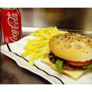 Mas información en nuestra web …o-cas-luc-menus-economicos.webnode.es  Tenemos ensaladas,bocadillos,hamburguesas,sandwich,tortillas,tapas frías y calientes