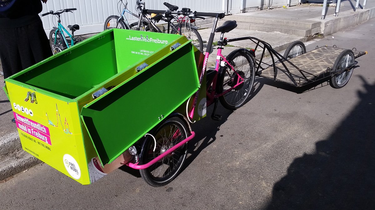 <a href="/Lastenvelo/">LastenVelo Freiburg</a> meets GartenCoop Verteilung. Test heute #Freiburg