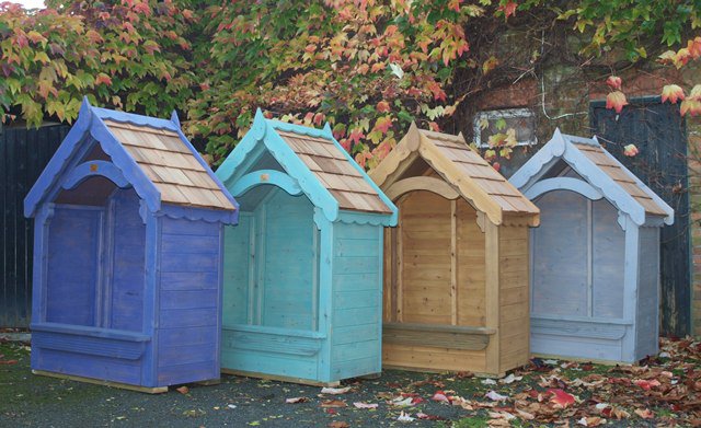 ThePoshShed's tweet photo. Lots of lovely #logstores #winteriscoming #openfires #poshsheds! https://t.co/tDlGKAyKeI