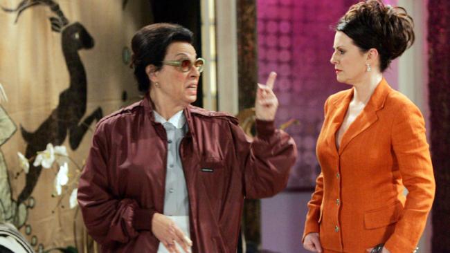 Happy birthday to a fabulous scene-stealer of the small screen, the inimitable Shelley Morrison! 