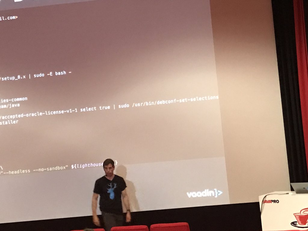 RapidClipse's tweet photo. #Vaadin 10 announced for end of 2017 at #JCON2017 #XDEVCON2017 - RapidClipse will skip Vaadin 8 support https://t.co/PGZxn2T9ni