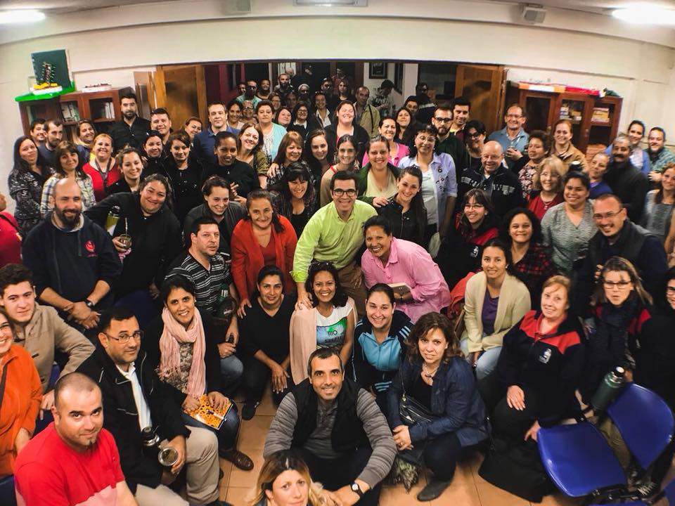 Mira <a href="/pbartol65/">Pablo Bartol</a> y <a href="/marupinha/">María E. Dupin 🌱</a> esas caras de alegría! Se puede ! Restaurar alianza flia y centro educativo <a href="/pinosfundacion/">Fundación Los Pinos</a>