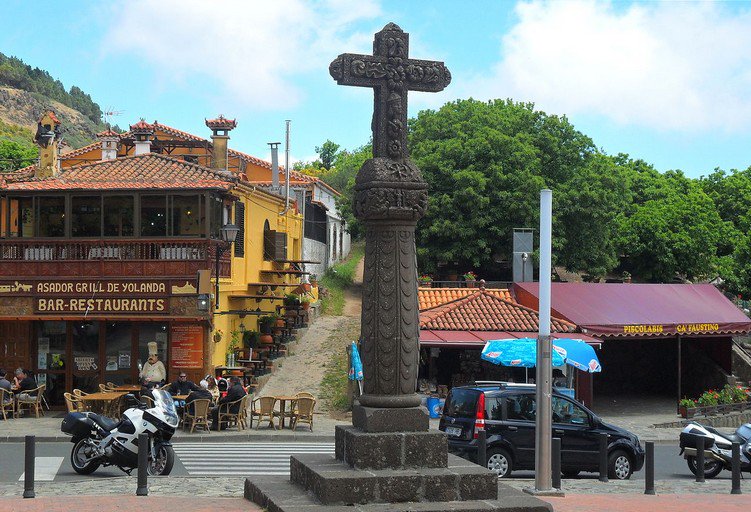 canarylovesyou's tweet photo. Cruz de Tejeda. Isla de Gran Canaria. https://t.co/EzR0DX0nS2