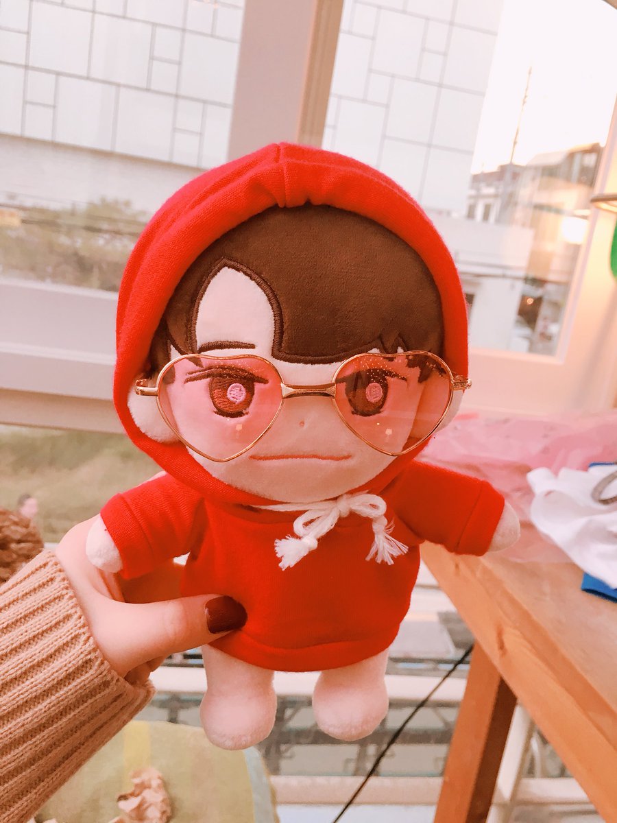 doll_i_doll's tweet photo. 아 워니 진짜 실물 너무 쩌는데 카메라로 다 못 잡아줘서 너무 슬프구요 ㅠㅠㅠㅠㅠㅠㅠ 인형인데 비율도 좋아요 ㅠㅠㅠㅠ 저 이렇게 비율 좋은 인형 첨 봄 ㅠㅠㅠㅠ https://t.co/ZES2bAOzV7