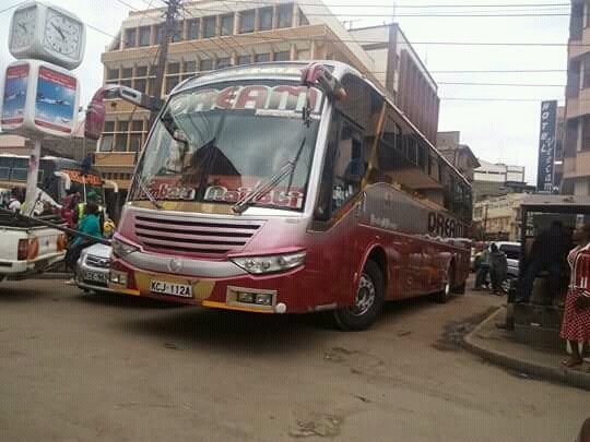 CoolBusesEA's tweet photo. Mtwapa-Mombasa-Nairobi daily with DREAMLINE EXPRESS | π· Mandela Kyalo | #DreamTeam #CoolBuses #kenyapoll https://t.co/k0ooxGlEzH
