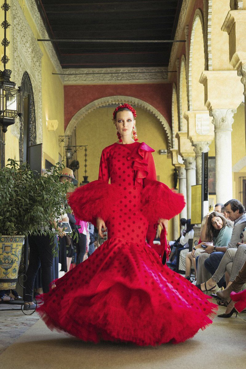 mcaranega's tweet photo. Esta es nuestra propuesta para “todo al rojo”@WeLoveFlamenco @GO_eventos @mcaranega https://t.co/cy1au7oRGR