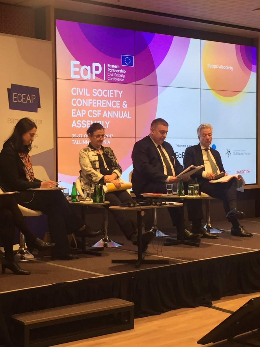 eapcsf's tweet photo. Thomas Mayr-Harting, @eu_eeas and @kmathernova, @eu_near discussing the multispeed approach for #EaP at #eapcivilsociety event https://t.co/tcdxIGGgFA