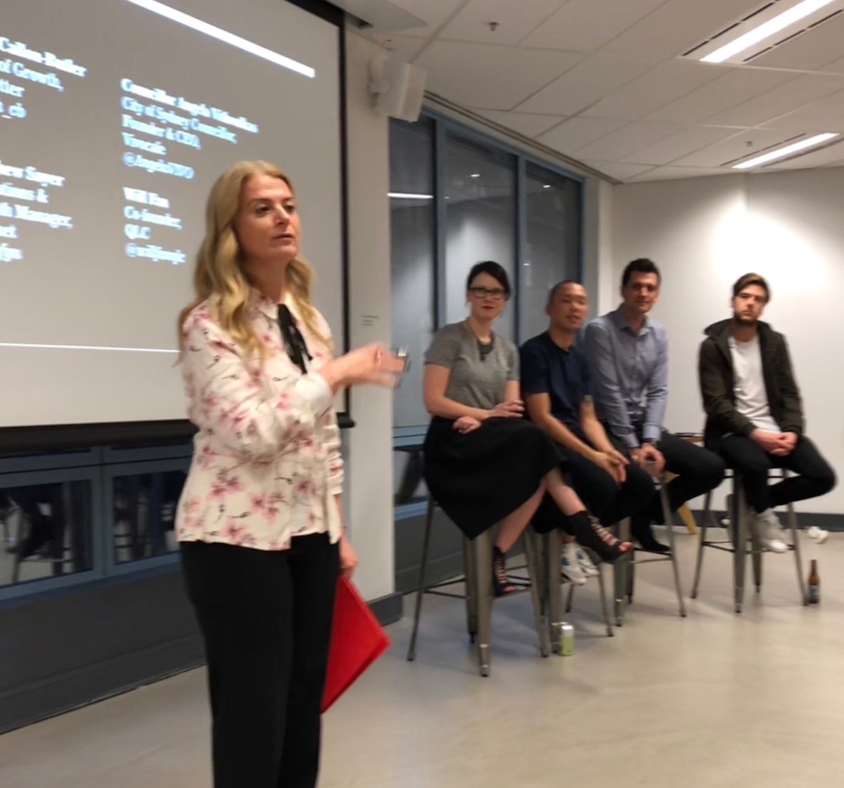 nsmale's tweet photo. At @SydneyGA for @leah_cb @willfanqlc @mafyu and @AngelaVIVO talking about slashies in tech. What two skills would be the perfect combo? https://t.co/7vWctN8AS9