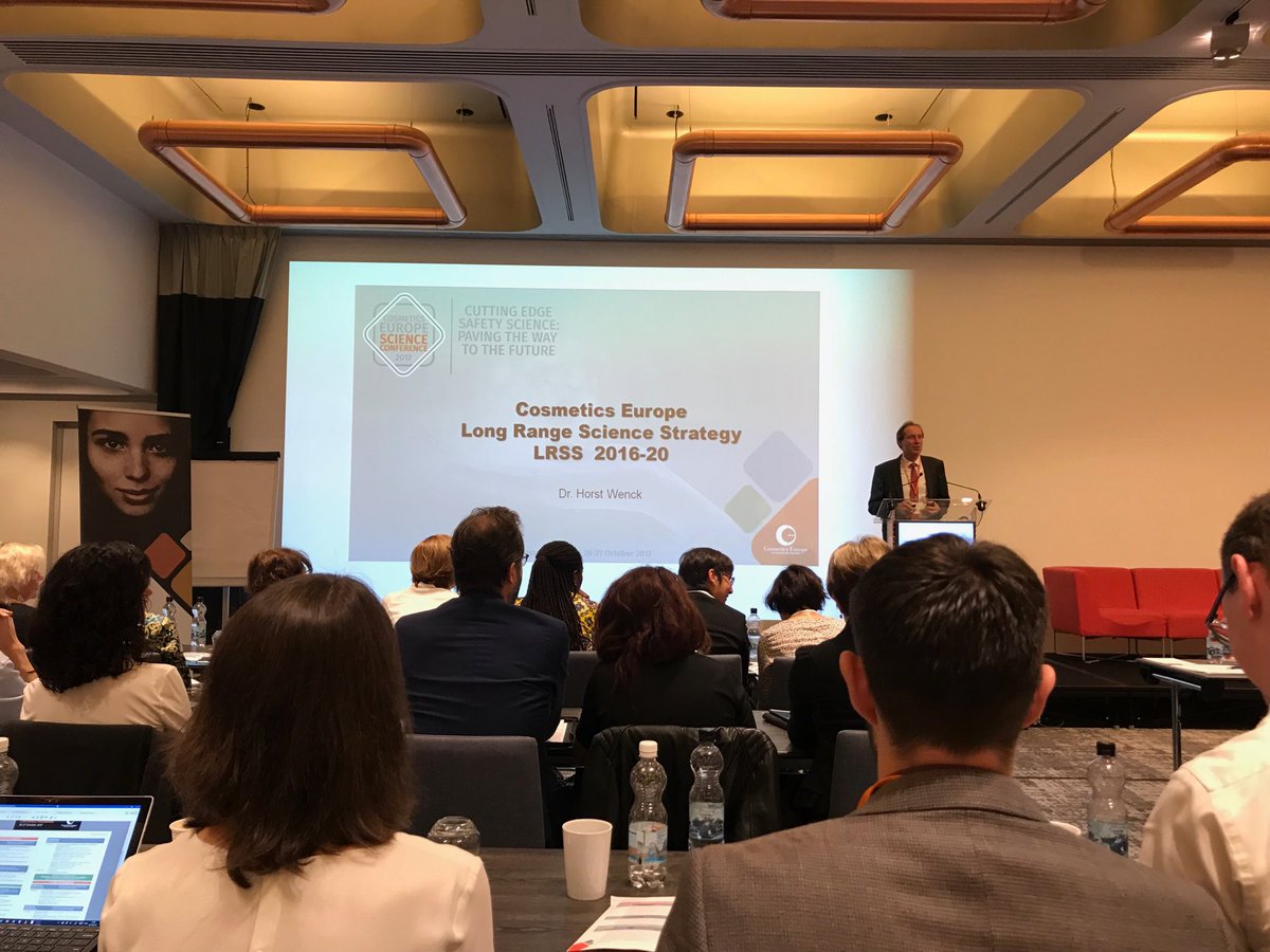 francoisbusquet's tweet photo. Dr Wenck describes long rang science strategy @CosmeticsEur #coseuscience2017 https://t.co/PNxrDxC7da