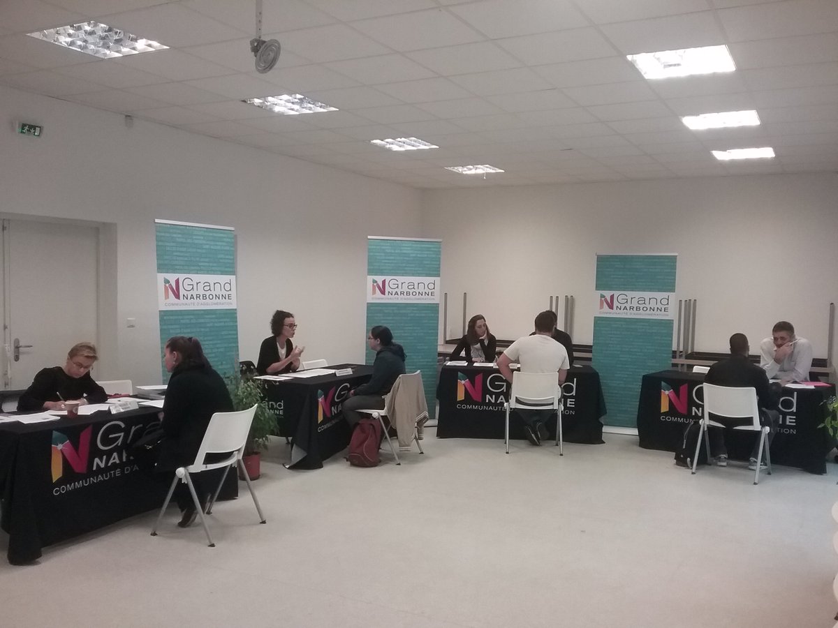MyGrandNarbonne's tweet photo. Les services informatique, communication, environnement, Conservatoire et École d’arts plastiques recrutent 7 jeunes en @servicecivique ! https://t.co/xlc6mfd2NH