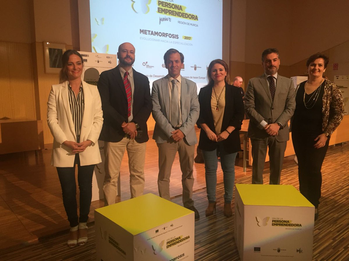 ArmadaAlvaro's tweet photo. Colaboración @Educarm @infoRMurcia @UMU @CeeiMurcia @Ceeict para ayudar a los futuros emprendedores de la Región de Murcia #DiapeJunior https://t.co/84BI1HZcam