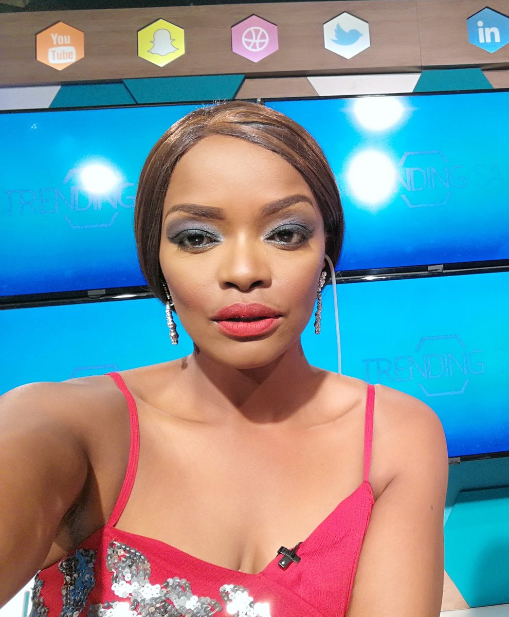 kuliroberts's tweet photo. Happy Lesbian Thursday Angel. Don't take any shit from psychotic homophobes. https://t.co/ypDUv3Q0OO