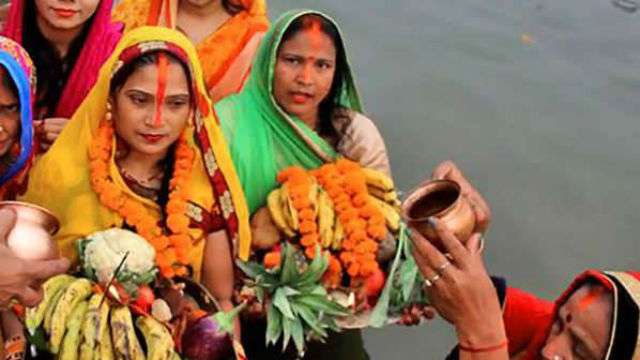 dna's tweet photo. #ChhathhPuja 2017: Celebrations, significance, important dates and ritual timings https://t.co/jYaJnEypmm https://t.co/IbvOiqW6UJ