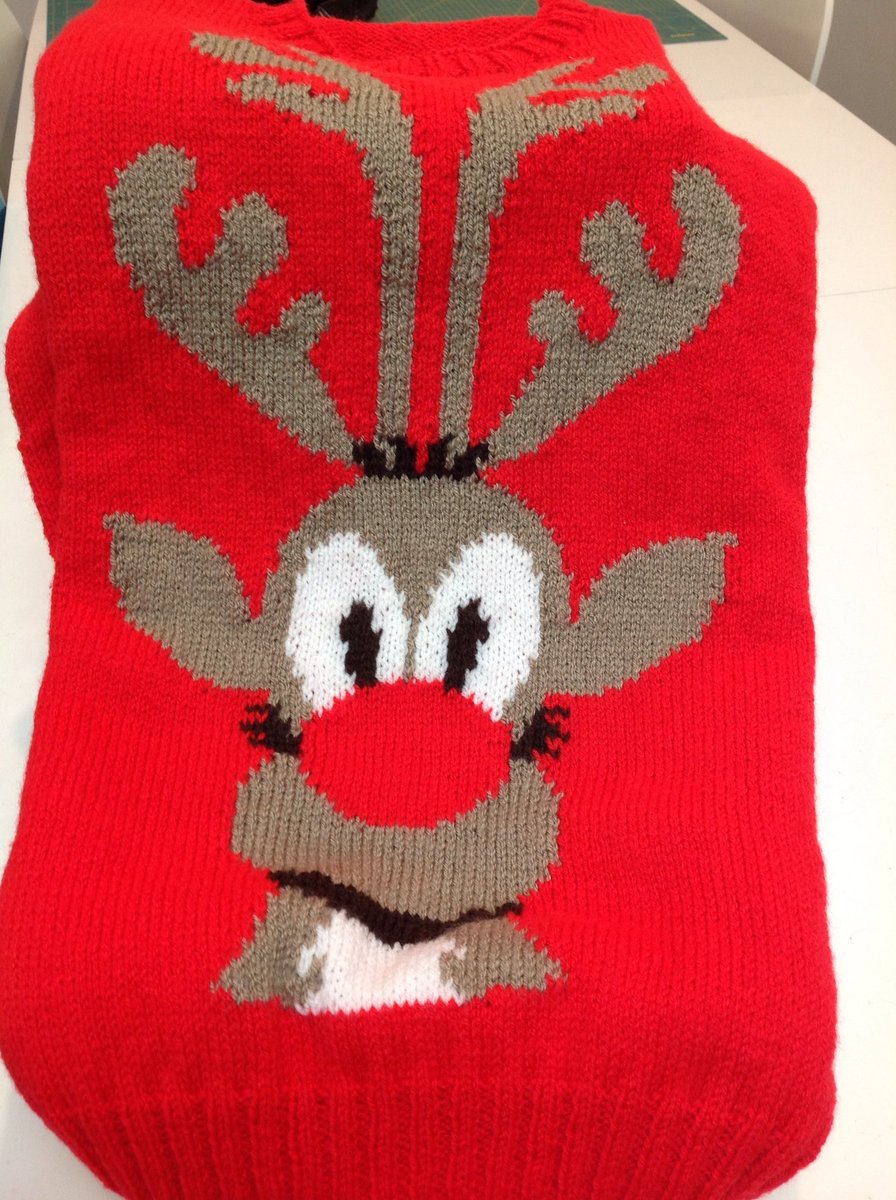 Knitters tweet media