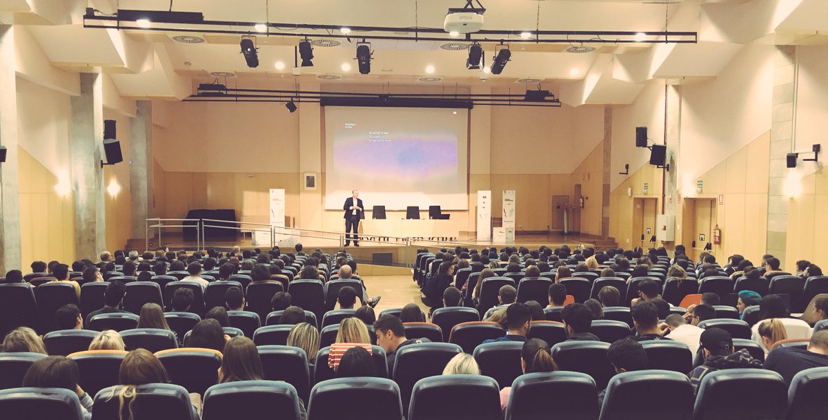 ImproVivencia's tweet photo. Ya estamos en #DiapeJunior #Diape17 listos para emprender.

@Educarm @infoRMurcia @UMU @CeeiMurcia @Ceeict para https://t.co/W4VYuad3DC