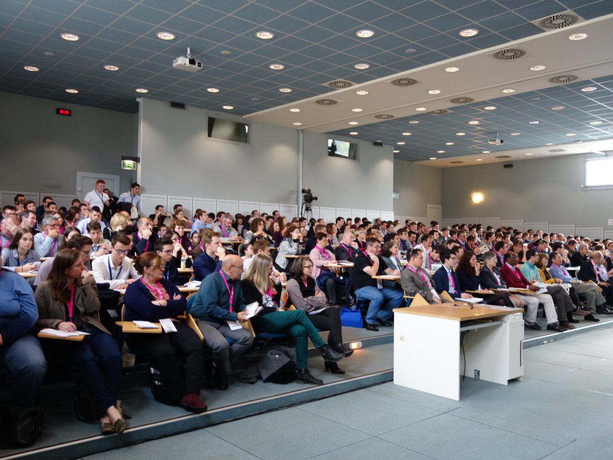 Angers's tweet photo. #Esaconnect salle pleine ce matin pour le RDV de l’#Agriculture connectée à #ANGERS #connectedweek https://t.co/3d8NPlt9cI