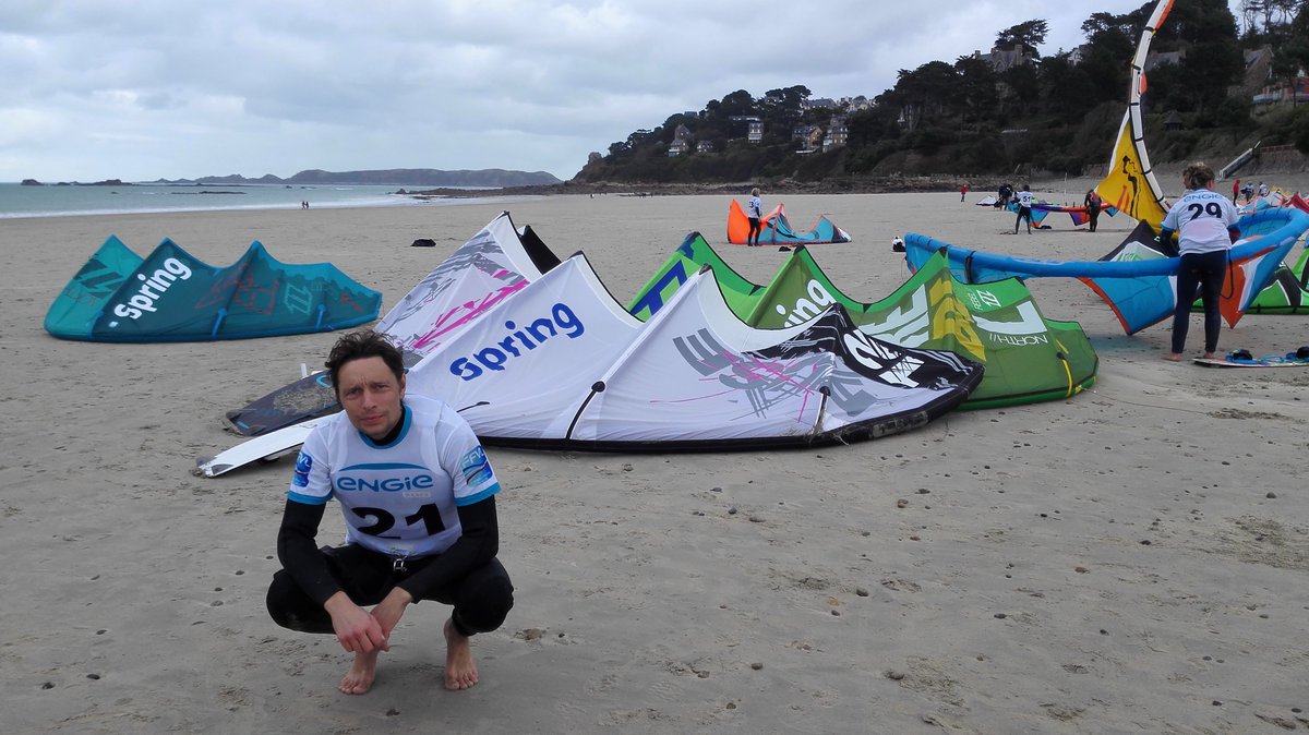 LHHrsFR's tweet photo. 👍 Nos consultants ont du talent ! Bravo à James pour sa 8ème place à l'Engie Kite Tour #YouAreSpring https://t.co/p6jheMaH2G