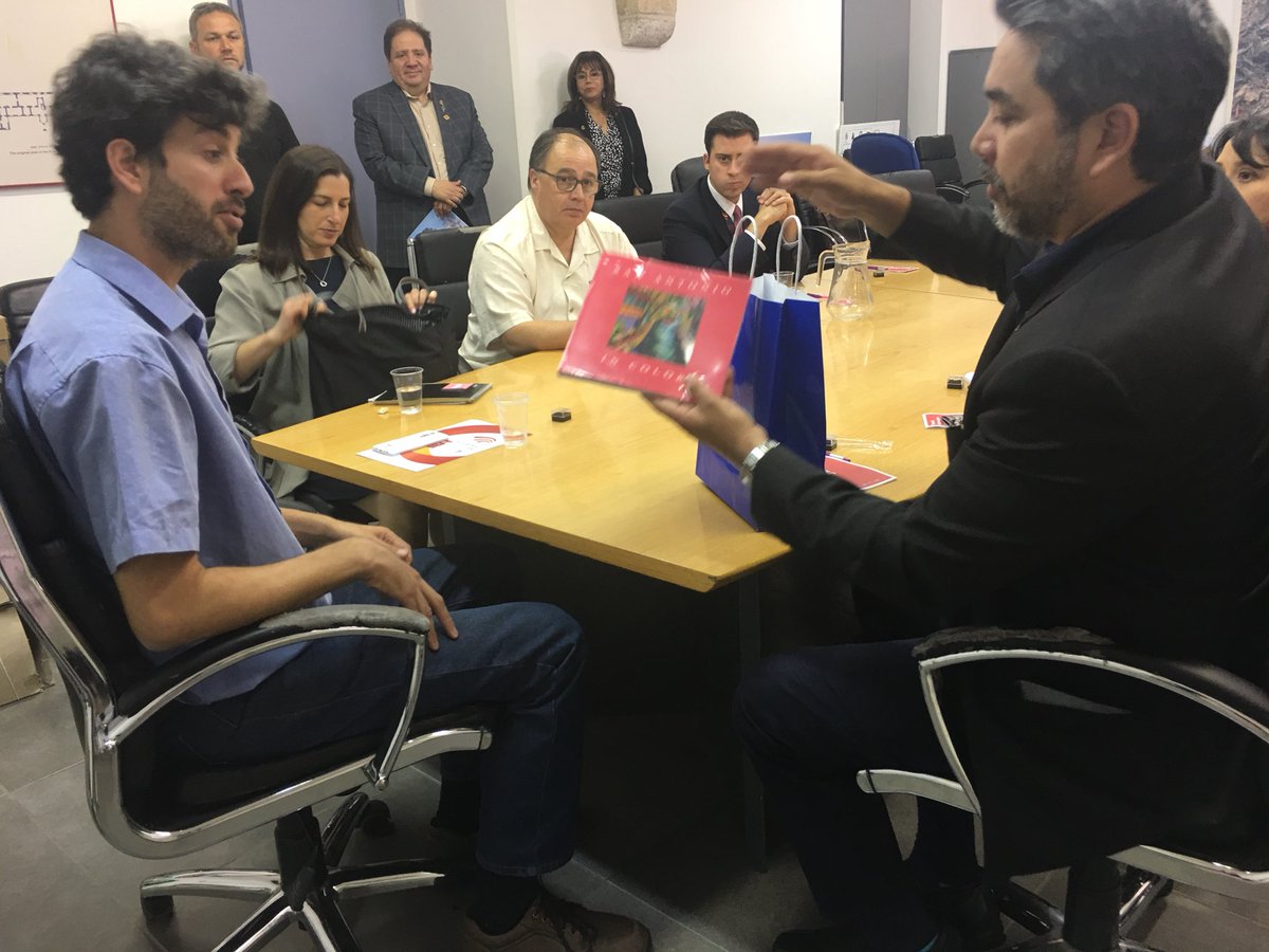 SAHispanicCC's tweet photo. This morning, we are talking biomedicine with Dr. Shai Melcer, Exec. Dir. #BioJerusalem who works closely w #BioMedSA #SAtoIsrael17 🇮🇱🇺🇸 https://t.co/ZOJ40EJIlk