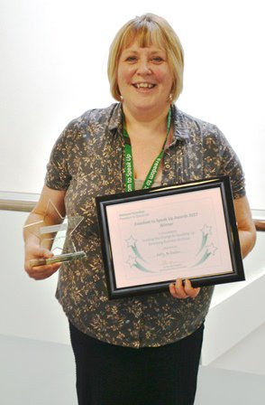 Congratulations to Freedom to Speak Up Guardian Kirsty McMullan who won an award at the Freedom to Speak Up Awards bit.ly/2y60EWP
