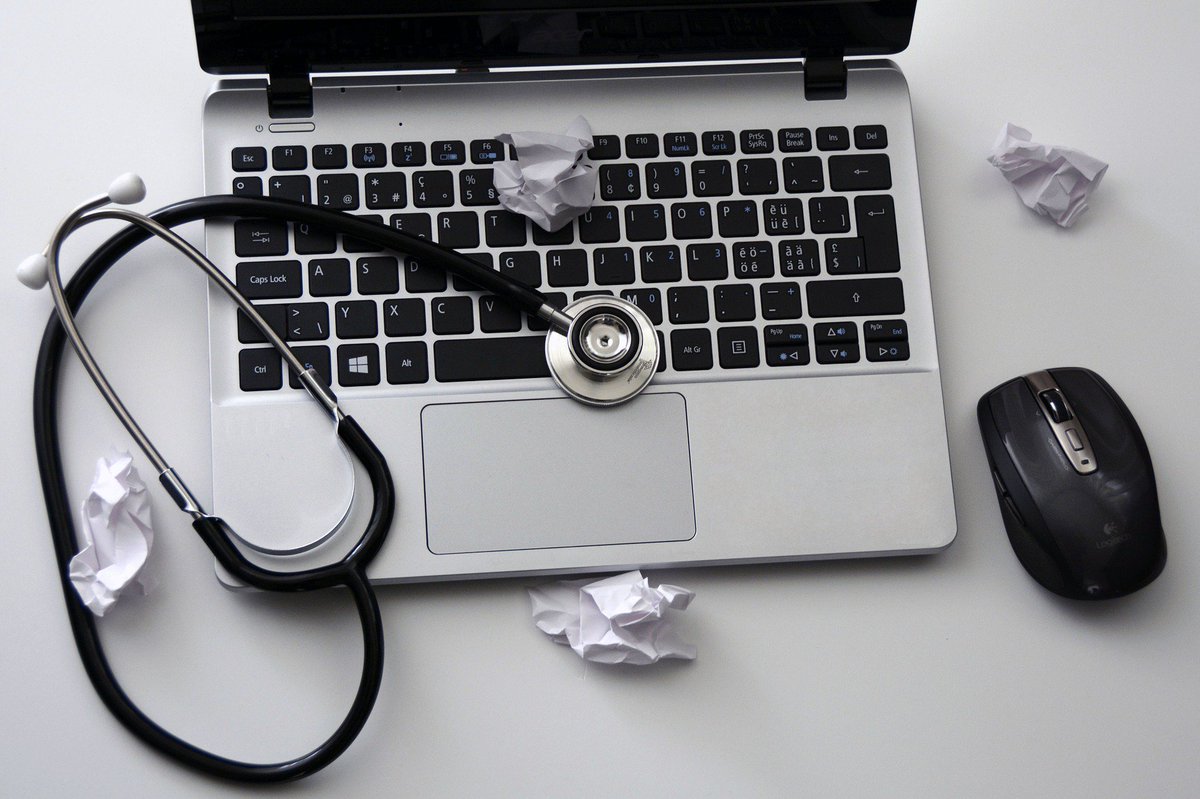 Wim13's tweet photo. Eine #Plattform für mehr Kontakt zwischen Arzt und Patient.https://t.co/4HhmffvxvC  #ibm4ins https://t.co/WYpC3dO38c