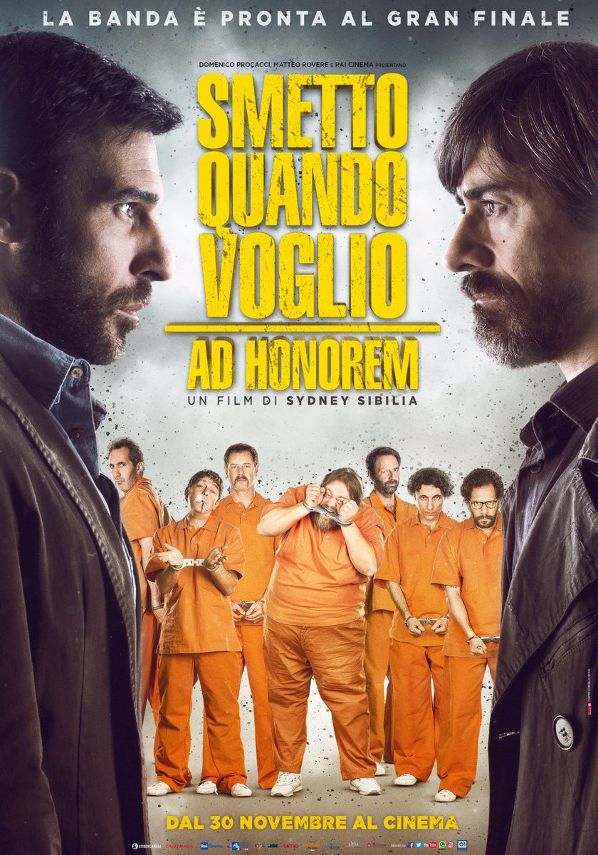 01Distribution (@01distribution) on Twitter photo La banda è pronta al gran finale.
Ecco il manifesto di #SmettoQuandoVoglio - Ad Honorem, il nuovo film di <a href="/Syd_Sibilia/">Sydney Sibilia</a> dal 30/11 al cinema. La banda è pronta al gran finale.
Ecco il manifesto di #SmettoQuandoVoglio - Ad Honorem, il nuovo film di <a href="/Syd_Sibilia/">Sydney Sibilia</a> dal 30/11 al cinema.