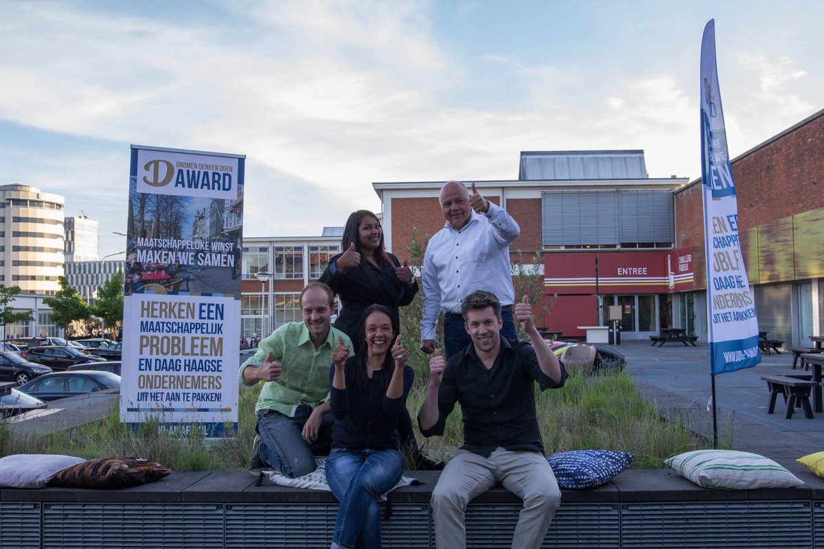 3 nov is het zover: de finale van de DDD Award! Wie van deze #Haagse ondernemers krijgt 10.000 euro? Meld je aan buff.ly/2gzDbpd