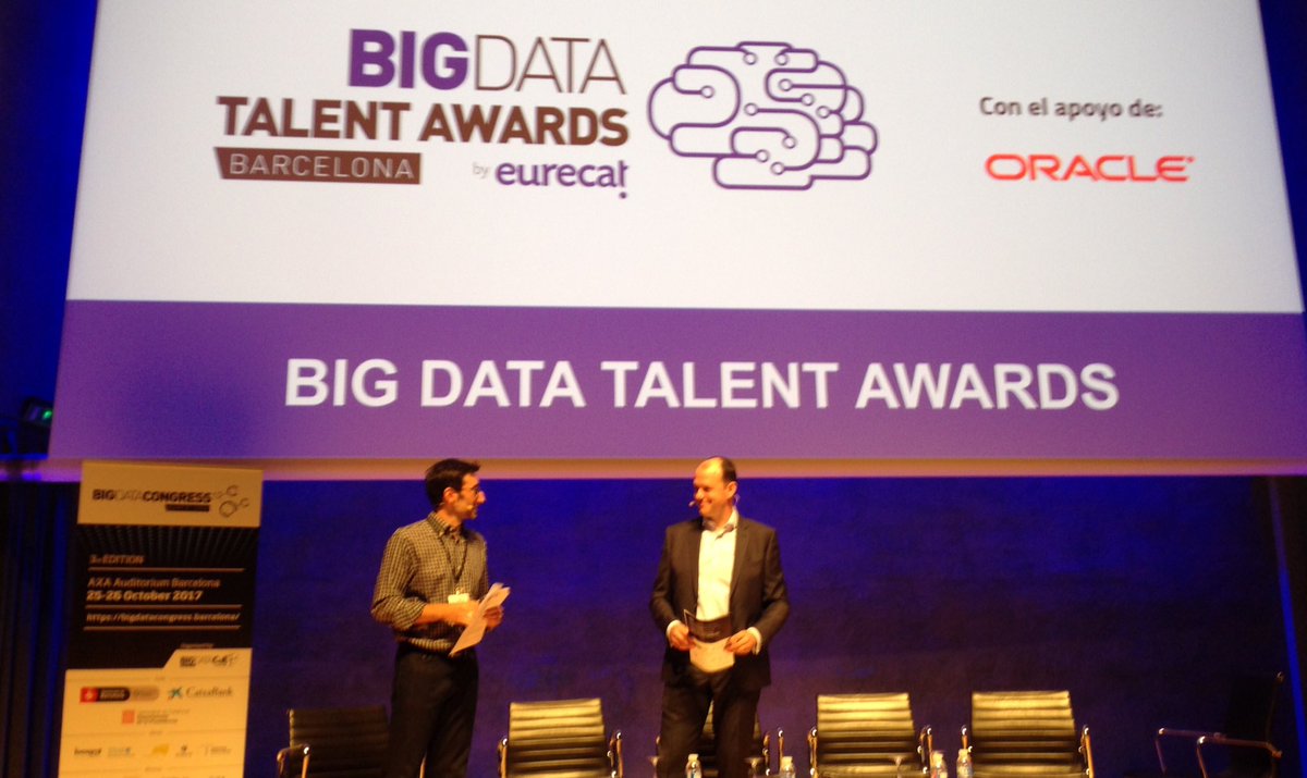 adrianafreitas's tweet image. At #BigDataCongress #CoEBigData17 @CoEBigData @Eurecat_news Big Data Talent Awards @VictorianOracle @Oracle University projects!