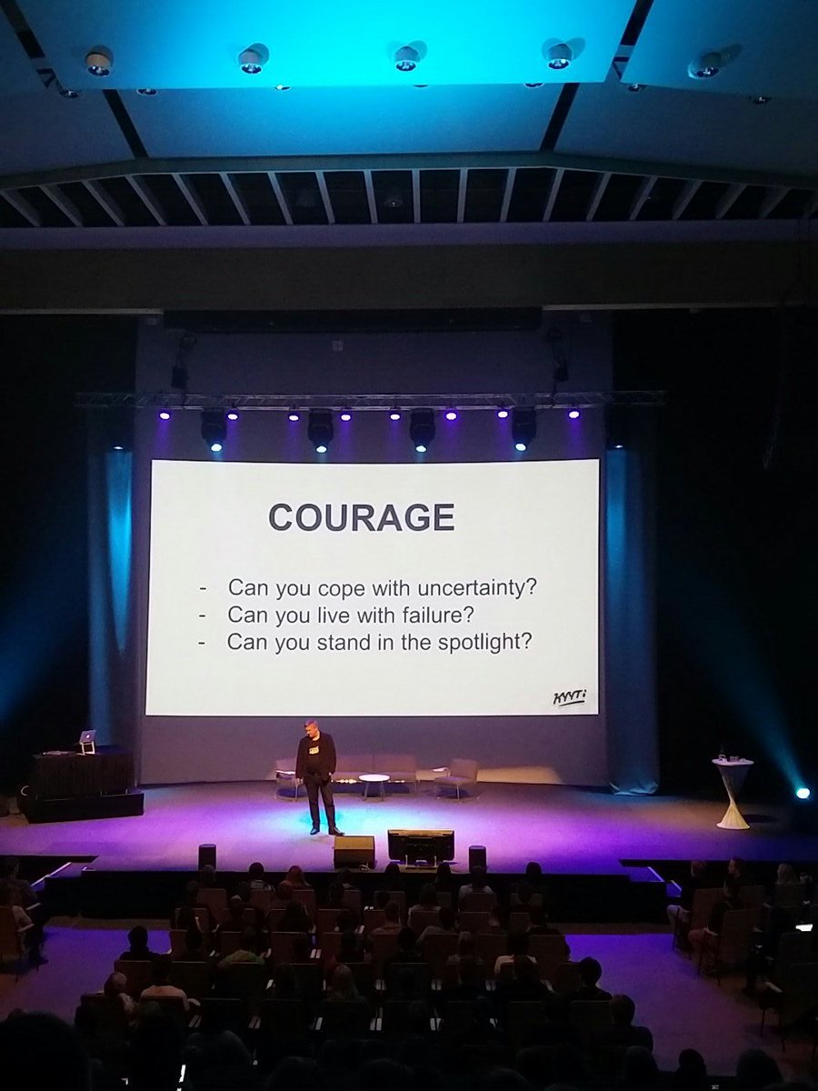 Pekka Möttö talking about #entrepreneurship. First thing needed: courage. #spotlightjkl #jkles