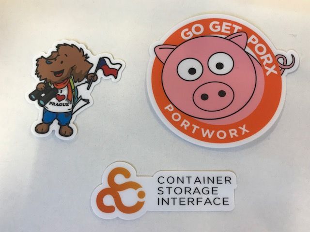 portwx's tweet image. Thanks @clintkitson and @thecodeteam for the #containerstorageinterface stickers at #mesoscon ! Great  #community