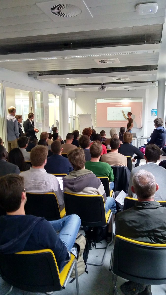 gisnederland's tweet image. The room is packed at the presentation on &quot;Land use in #openstreetmap&quot; at #foss4gbe