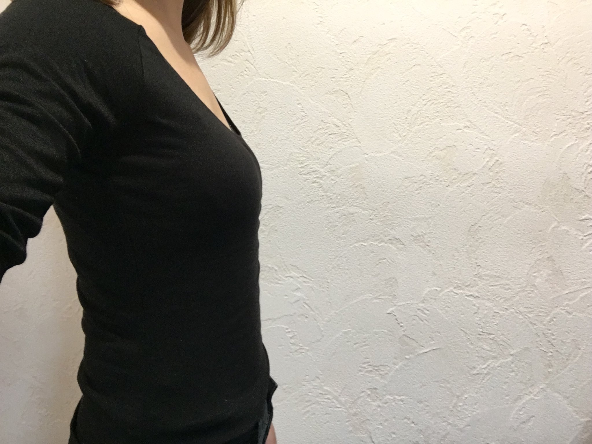すれみ 谷間の作り方講座 Aカップの人に向けた おっぱいの谷間の作り方です ハロウィンコスとかにどうぞ 貧乳 Aカップ 谷間がほしい