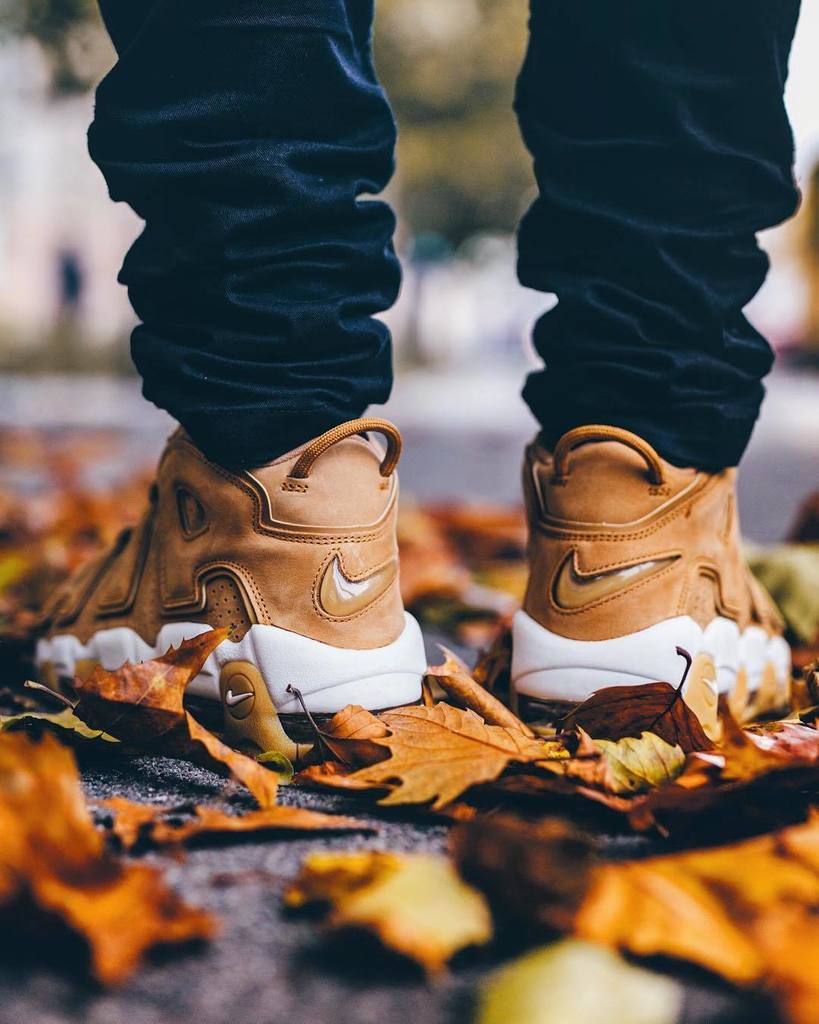 stsply's tweet photo. @nike newest drop avaliable in store and online at https://t.co/7a0sSDYFPm ✖️✖️✖️✖️ #nike #winter #fw2017 #wdywt #womft #sneakersmag #sadp … https://t.co/GMIlKljFZ3