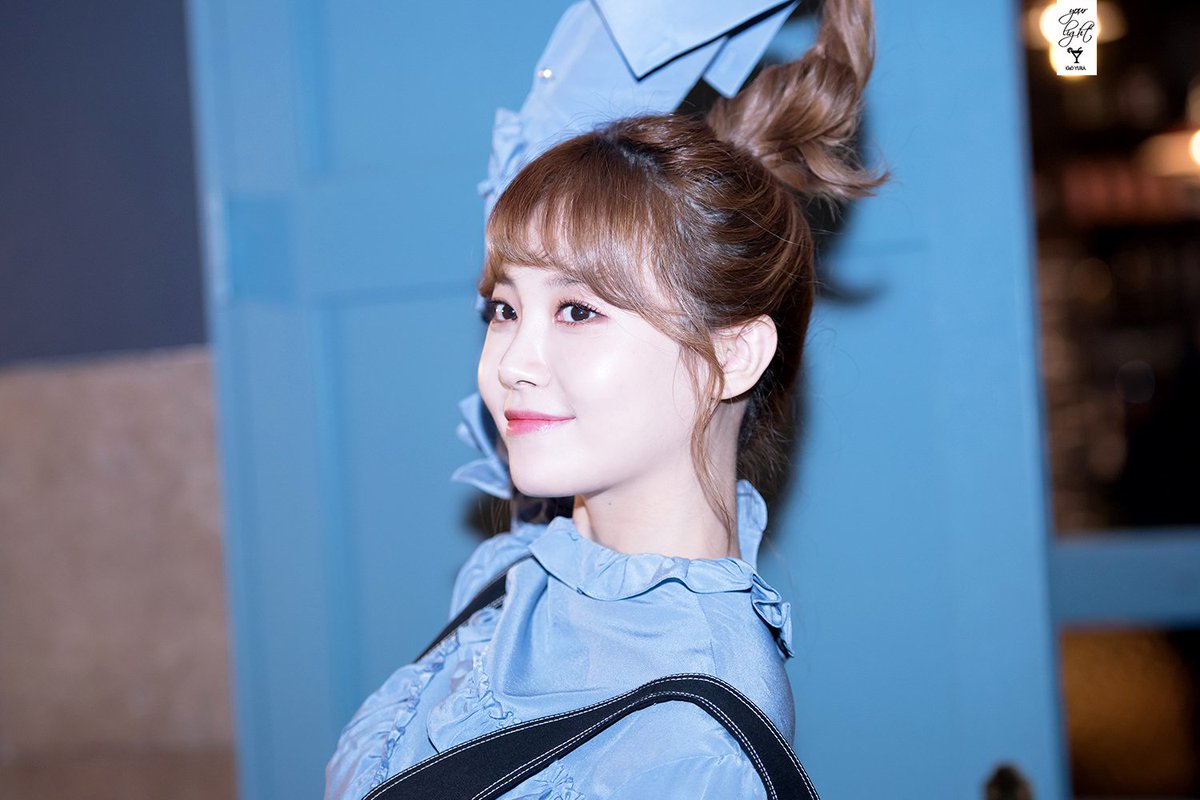 171025 인생술집 출근 by 잭콕
#유라 #걸스데이 #yura #girlsday
너를 좋아하니까, 너와 만났던것 만으로도 가슴이 따뜻해져.