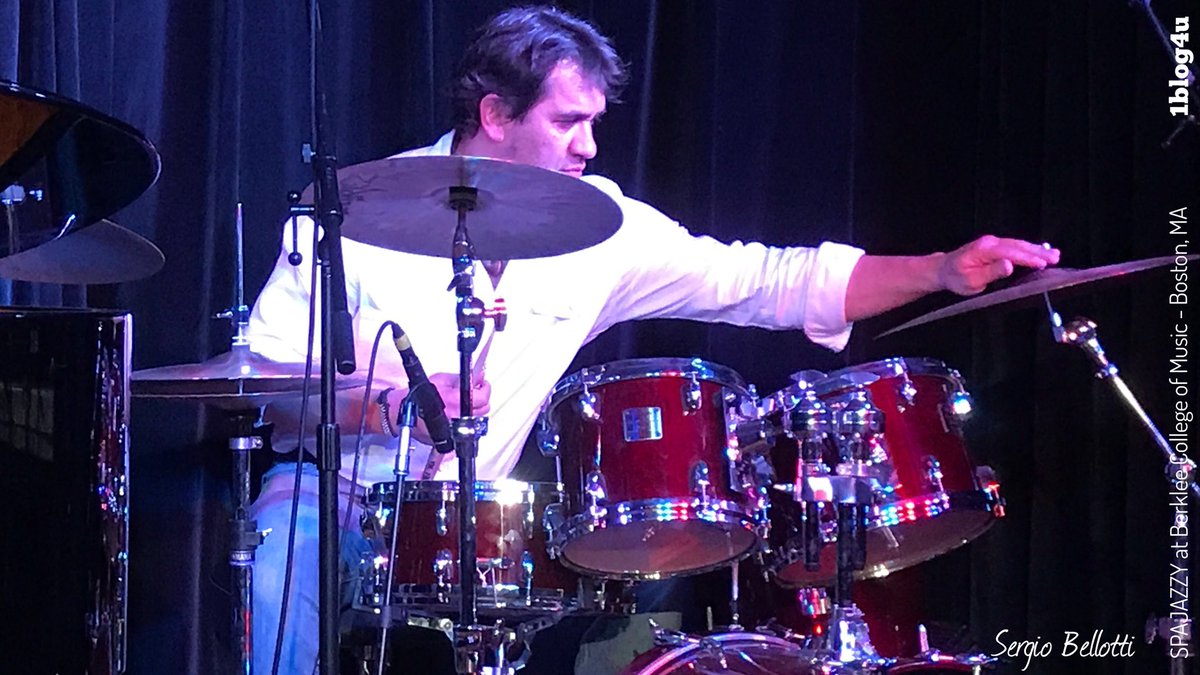 1Blog4u's tweet photo. #Spajazzy at #Berklee in #Boston #FrankWilkins #piano #SteveHunt #keyboards #SergioBellotti #drummer - #1blog4u ➡️ https://t.co/okJKaAzhqn https://t.co/YQutMLB1B4