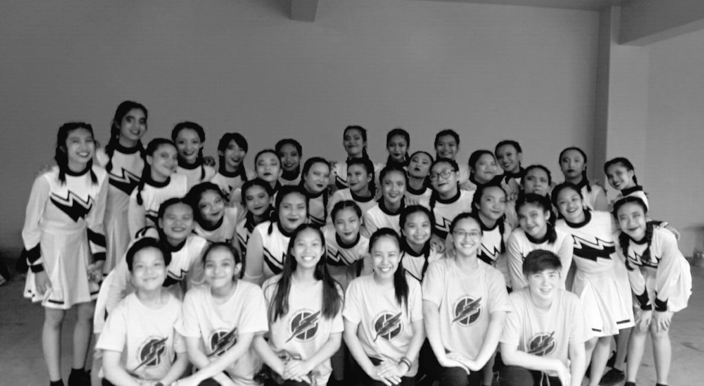 jotjot15's tweet photo. Yellow lightning until the end 💛🌻 #dipislife https://t.co/PgjlBa6KDT