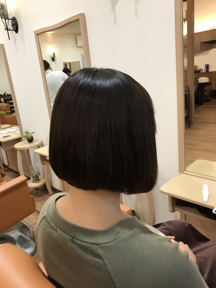 Twitter पर 加藤卓也 ボブスタイル ミニボブといわれるスタイル カット ボブ ボブスタイル ミニボブ グラボブ 短めボブ バリカット 重ためボブ ヘアスタイル