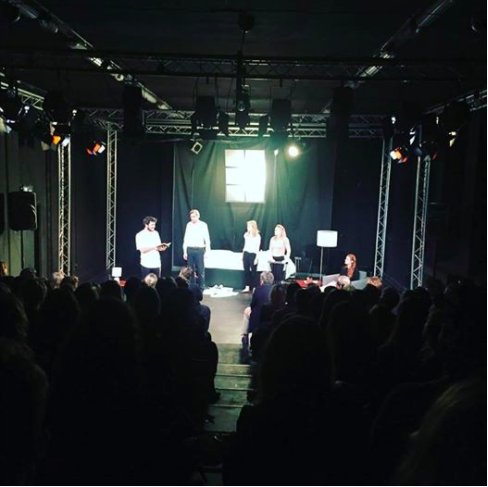 Another FULL HOUSE last night for #Happyyet Buy your tickets in advance if you want to get in... let's make it a sold out week!!! #tragicom