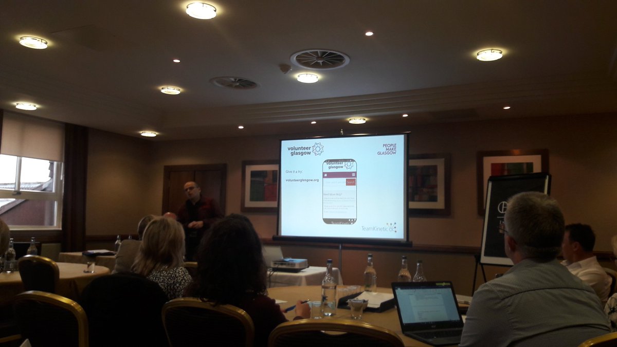 SouthsideGav's tweet photo. David Maxwell of @volunteerglasgo talking about Kinetic #VAS17 https://t.co/Bc2IkFsfmY