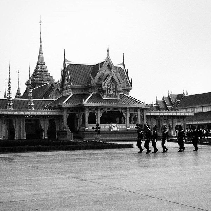 หยาดฝนร่วงหล่นจากฟ้า..
#ส่งเสด็จสู่สวรรคาลัย