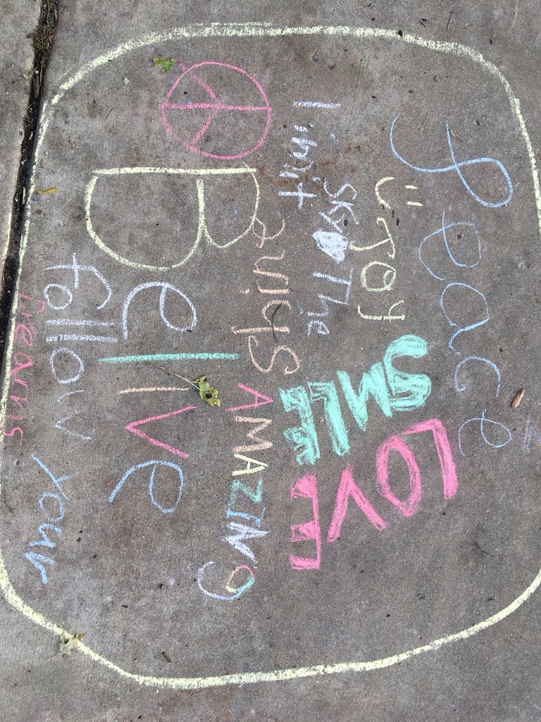 MrsHarafPE's tweet photo. “Be kind and shine” #stony126 #weare126 #starsontherun #inspireothers https://t.co/eZWT5yZHJM