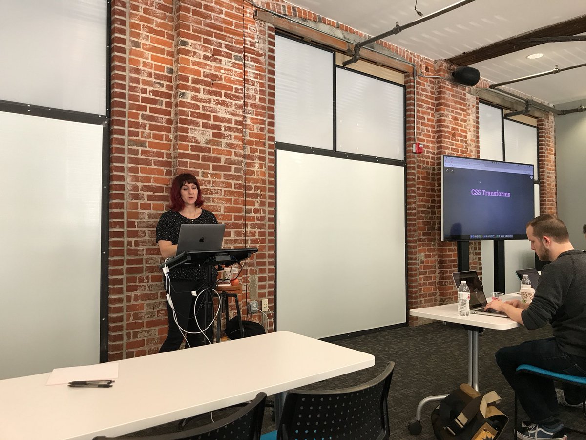 flybayer's tweet photo. Learning web animations from @vlh! #brworkshop https://t.co/G2Bcxab431