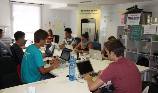.<a href="/glovo_es/">Glovo</a> busca 50 professionals 'tech' #feina #empresa goo.gl/j4meRC