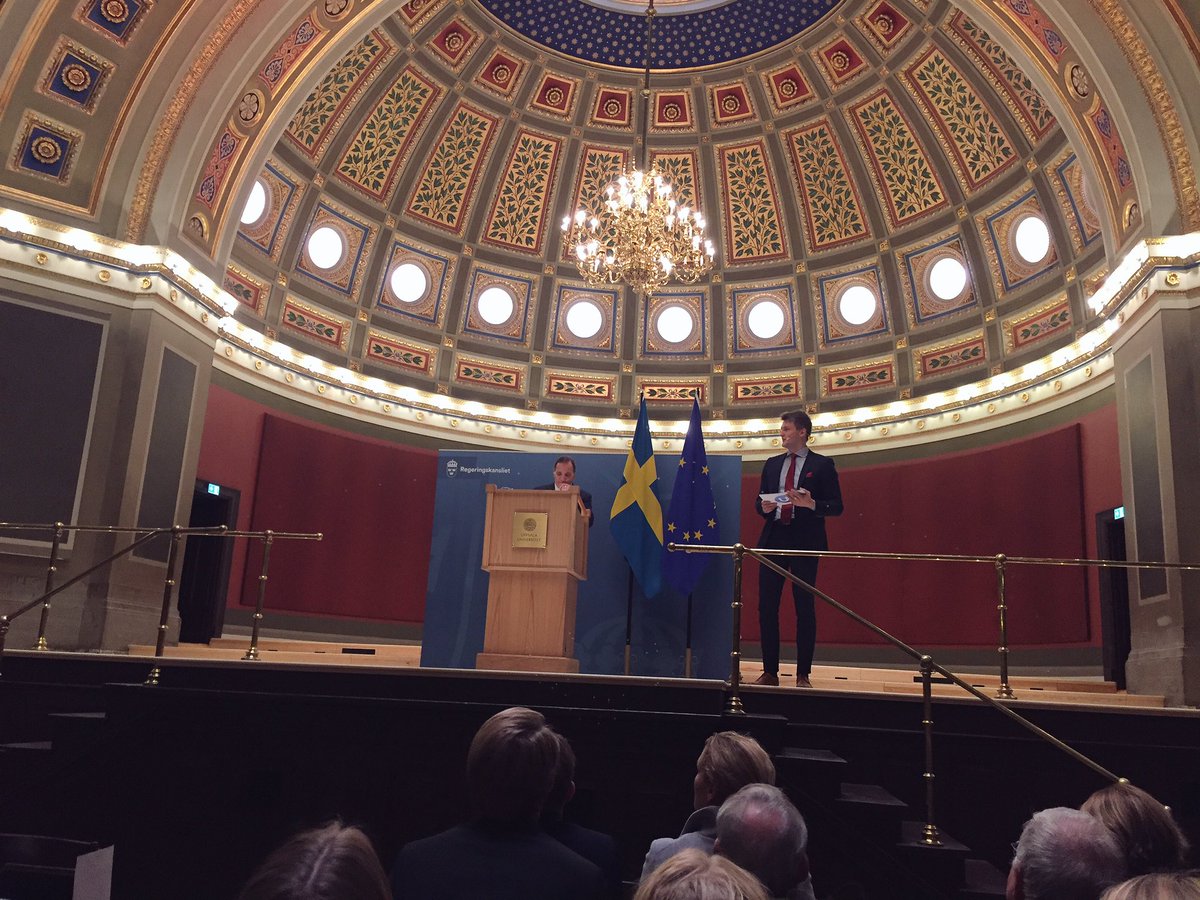 Utrikespolitiska förbundet (@uf_sverige) on Twitter photo Tidigare idag höll statsminister Stefan Löfven ett linjetal om EU:s framtid vid <a href="/uppsalauni/">Uppsala universitet</a>🇪🇺 Evenemanget arrangerades av <a href="/UFUppsala/">UF Uppsala</a>⭐️ Tidigare idag höll statsminister Stefan Löfven ett linjetal om EU:s framtid vid <a href="/uppsalauni/">Uppsala universitet</a>🇪🇺 Evenemanget arrangerades av <a href="/UFUppsala/">UF Uppsala</a>⭐️
