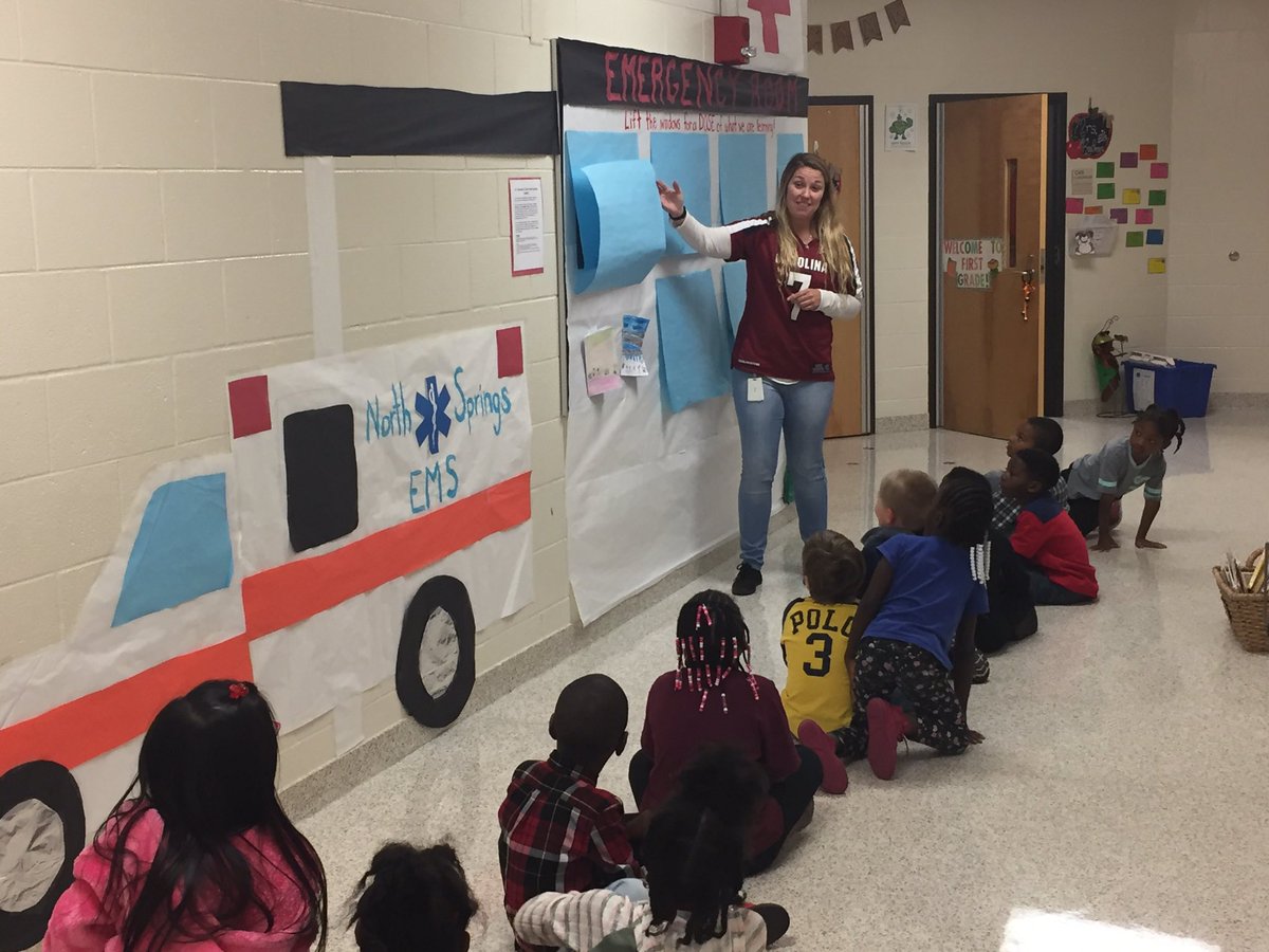 Learning can take place anywhere! Making the best of time and space. <a href="/MsThompsonNSE/">Katy Thompson</a> <a href="/NSECrickets/">NSE Crickets</a>